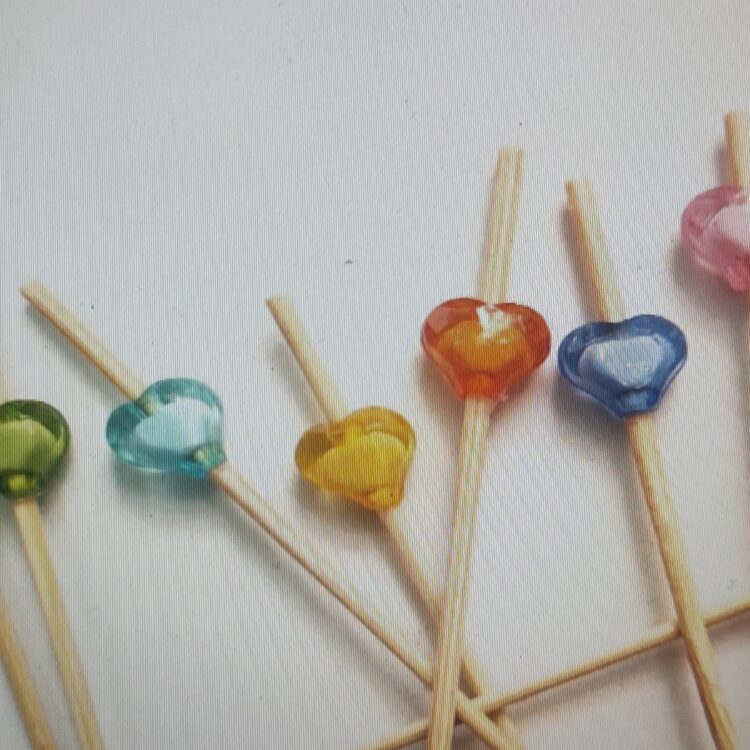 ΞΥΛΑΚΙ BAMBOO ΠΙΚ ΜΕ ΧΑΝΤΡΕΣ 9cm 100τμχ