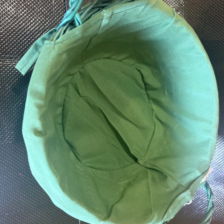 ΚΑΛΑΘΙ ΨΑΘΙΝΟ ΣΤΡΟΓΓΥΛΟ ΜΕ ΥΦΑΣΜΑ ΣΤΟ ΕΣΩΤΕΡΙΚΟ 25Χ9 4 ΧΡΩΜΑΤΑ